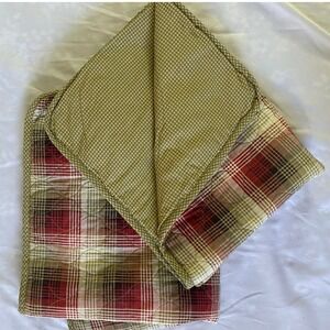 Pair EDDIE BAUER Ravenna Red TanQuilted Standard Pillow Shams 20 X 25